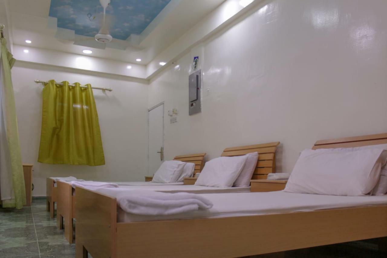 Al Naaman Bin Al Munther Villa Guest House Nizwa Esterno foto